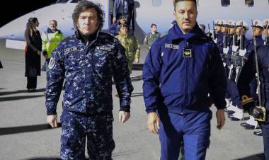 "SECRETO MILITAR": MILEI LE HABILITA A PETRI GASTOS A DISCRECIÓN