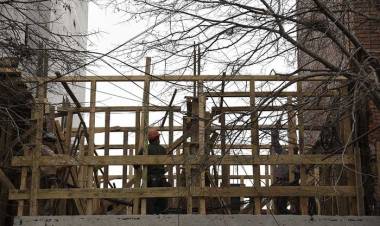 HISTÓRICA CAÍDA DE LA CONSTRUCCIÓN