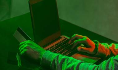 EL CUENTO DEL TÍO SE MUDÓ AL CIBERESPACIO