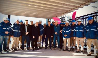 FORTALECIMIENTO DEL SISTEMA ELÉCTRICO PROVINCIAL: EL GOBERNADOR ZDERO INAUGURÓ HOY EL NUEVO CENTRO DE DISTRIBUCIÓN  N° 4 EN SÁENZ PEÑA