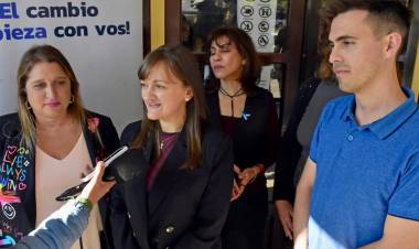 LA VICEGOBERNADORA  SCHNEIDER ENCABEZÓ JORNADA DE PREVENCIÓN Y SALUD INTEGRAL EN ADOLESCENTES 