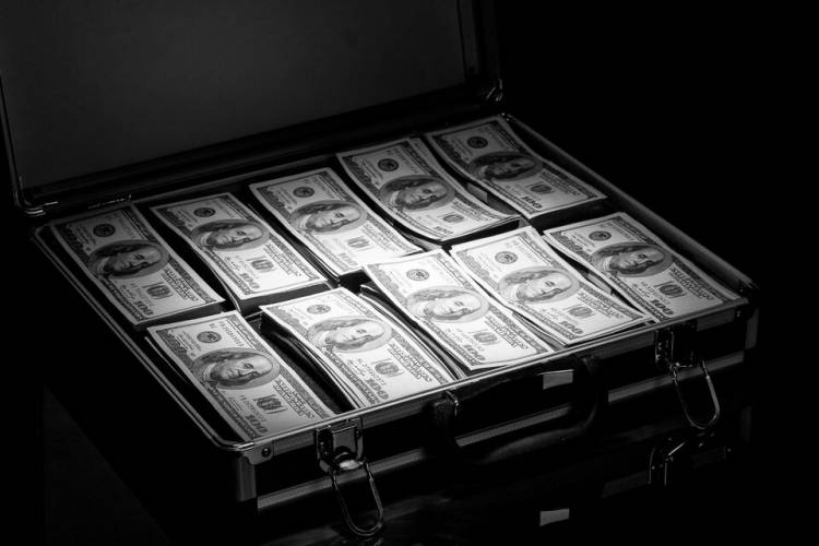 "EL BLANQUEO PUEDE CONVERTIR AL PAÍS EN UN NARCO-ESTADO"