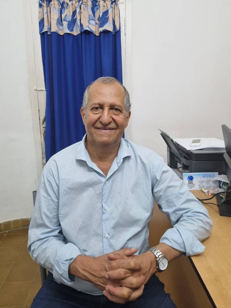 EL INTENDENTE DE VILLA ÁNGELA SE REÚNE CON SU EQUIPO PARA EVALUAR ACCIONES ANTE LA CRISIS ECONÓMICA