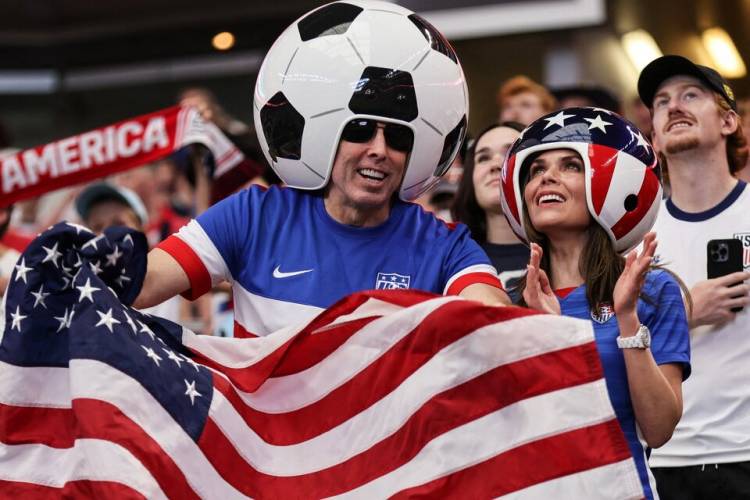 LOS PIBES NOS ESTÁN SALIENDO FACHOS