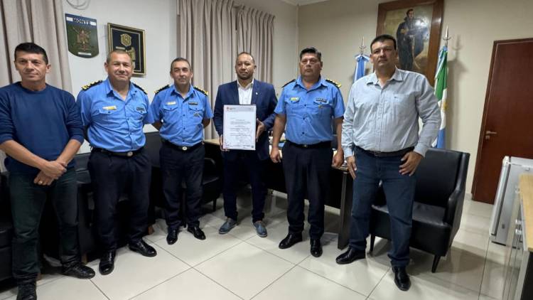 LA POLICÍA DEL CHACO LLEGÓ A ESPAÑA PARA CAPACITARSE EN CIBERSEGURIDAD