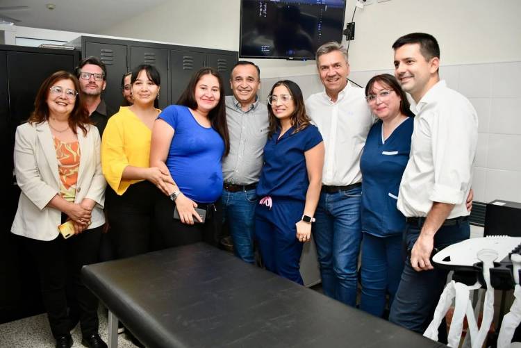 HOSPITAL 4 DE JUNIO, SÁENZ PEÑA: EL GOBERNADOR ZDERO HABILITÓ EL SISTEMA DE TURNOS E HISTORIA CLÍNICA DIGITAL Y PUSO EN FUNCIONAMIENTO LA NUEVA UNIDAD CORONARIA
