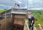 DEFENSAS DEL ÁREA METROPOLITANA GRAN RESISTENCIA (AMGR): CONTINÚAN LAS TAREAS DEL GOBIERNO PROVINCIAL PARA PONER A PUNTO OBRAS DE CONTROL DEL RÍO NEGRO, TERRAPLENES Y CANALES