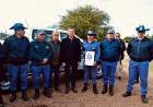 EL GOBERNADOR ZDERO ENTREGÓ UNA CAMIONETA 4X4 PARA FORTALECER AL DESTACAMENTO RURAL DE LA LEONESA