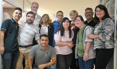 DÍA DEL SÍNDROME DE DOWN: LA MINISTRA DE EDUCACIÓN Y LA PRESIDENTE DE IPRODICH PARTICIPARON DEL PROGRAMA SOMOS IGUALES 