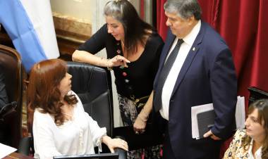 VICTORIA VILLARRUEL DISPARÓ LA DISCUSIÓN SOBRE LOS LÍMITES DEL PERONISMO: CRISTINA KIRCHNER VS. JOSÉ MAYANS VS. MAYRA MENDOZA