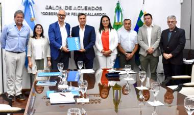ESTA TARDE: EL GOBIERNO DEL CHACO FIRMÓ JUNTO A UNICEF UN CONVENIO MARCO DE COOPERACIÓN