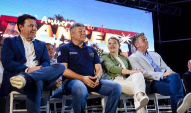 EL GOBERNADOR LEANDRO ZDERO ACOMPAÑÓ EL 113° ANIVERSARIO DE GANCEDO