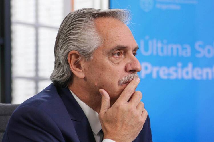 AMPLÍAN LA DENUNCIA CONTRA ALBERTO FERNÁNDEZ POR LA CONTRATACIÓN DE SEGUROS