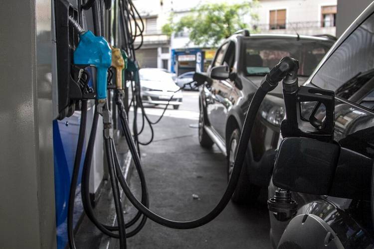 LOS COMBUSTIBLES VOLVERÁN A SUBIR EN ABRIL POR EL INCREMENTO DE IMPUESTOS
