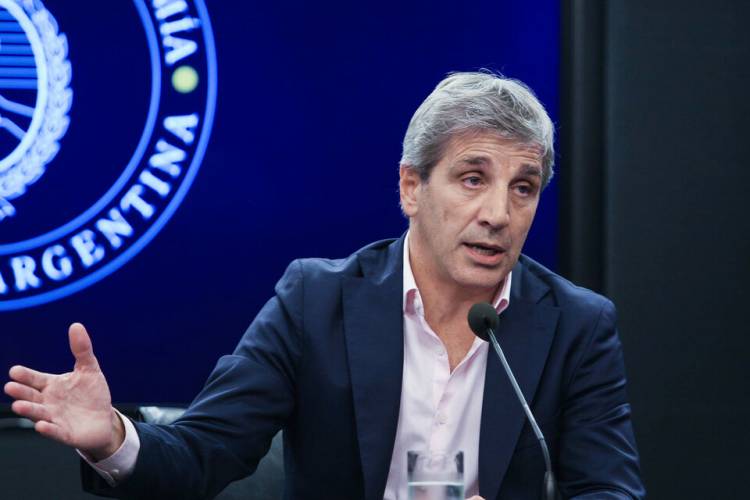 LA REPETICIÓN DEL PASADO