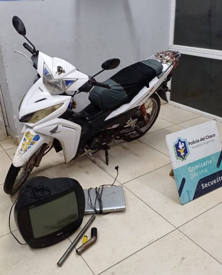 LO DETUVIERON CON UNA TUMBERA PREVIO DE HABER COMETIDO UN ILICITO 