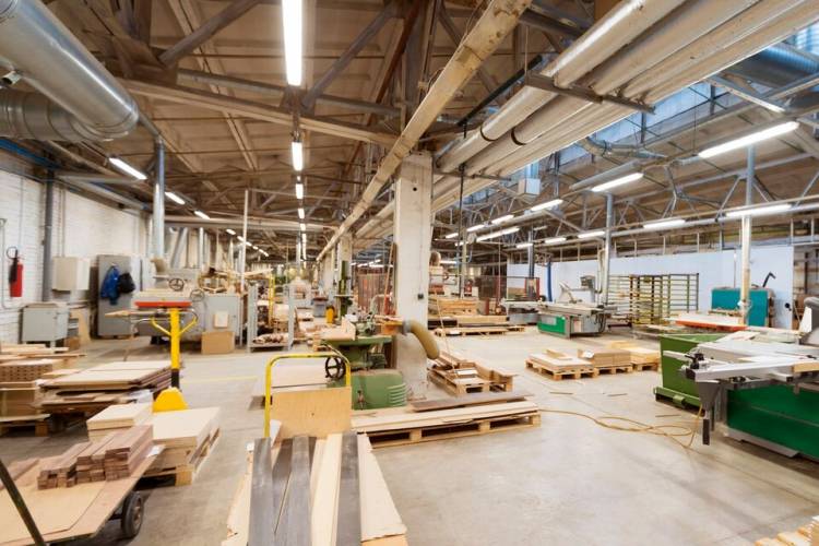 PYMES INDUSTRIALES, LEJOS DE RECUPERARSE