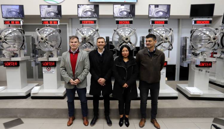 LOTERÍA CHAQUEÑA REALIZÓ EL SORTEO EXTRAORDINARIO DE INVIERNO: EL PRIMER PREMIO FUE PARA EL NÚMERO 04705 