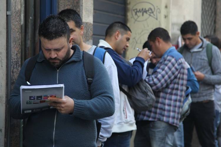 DESPIDIERON Y ESPERAN POCO DE LA LEY BASES