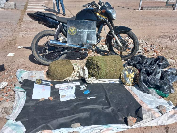 SECUESTRAN MÁS DE 50 KILOS DE ESTUPEFACIENTES QUE IBAN DE ENCOMIENDAS