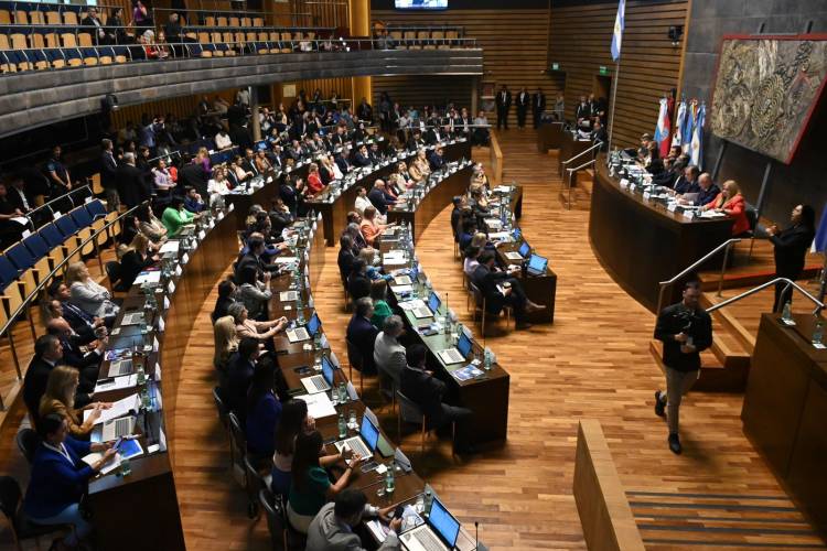 LOS LEGISLADORES CHAQUEÑOS SENTARON POSICIÓN EN BUSCA DE MEJORAS PARA LA PROVINCIA EN LA 52° PLENARIA DEL PARLAMENTO DEL NORTE GRANDE