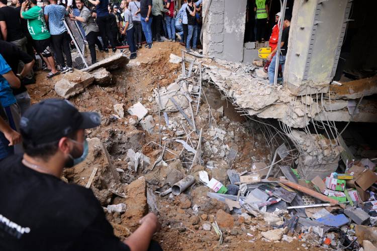 LÍBANO: AL MENOS 14 PERSONAS MURIERON EN UN BOMBARDEO ISRAELÍ