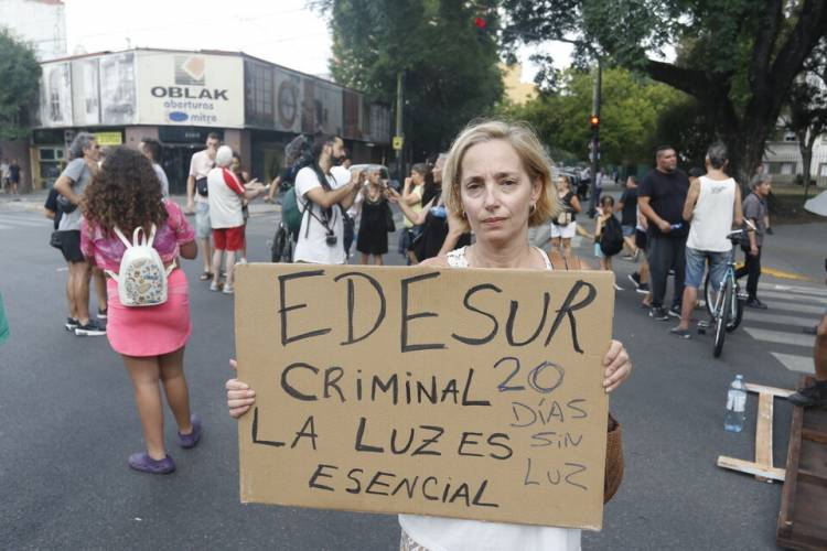 CONVOCAN A UN APAGÓN CONTRA LOS TARIFAZOS