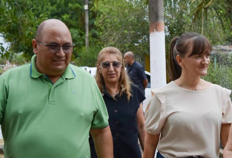 COMPROMISO EN ACCIÓN: LA VICEGOBERNADORA LLEVÓ EL PROGRAMA FORTALEZA A COTE LAI