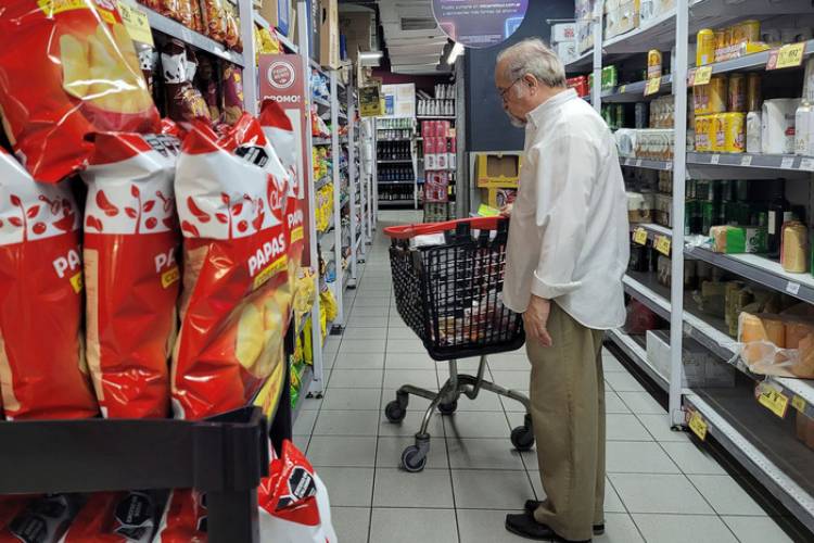 EL BOLSILLO DE LOS ARGENTINOS, EN EMERGENCIA