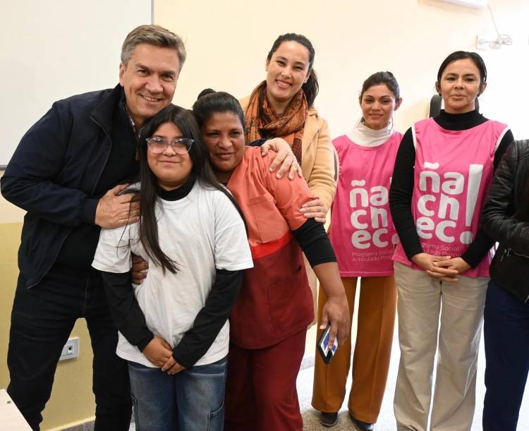 LLEGÓ HOY A TACO POZO “VER PARA SER LIBRES”: YA SON 3.000 LOS NIÑOS CHAQUEÑOS QUE ACCEDIERON A SUS LENTES GRATUITOS