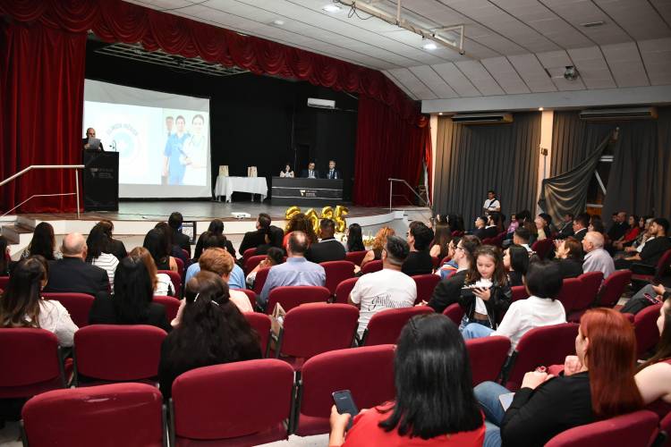 SÁENZ PEÑA: NUEVOS PROFESIONALES SE SUMAN AL SISTEMA SANITARIO, TRAS FINALIZAR SUS RESIDENCIAS
