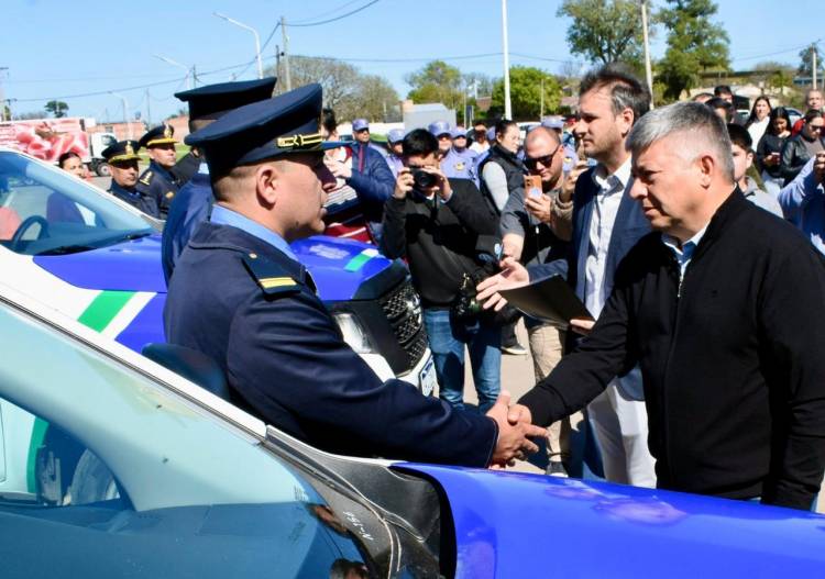 EL PLAN PROVINCIAL DE SEGURIDAD SUMA NUEVOS VEHÍCULOS EN FONTANA”